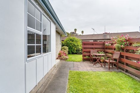 Photo of property in 46a Hetley Crescent, Taradale, Napier, 4112
