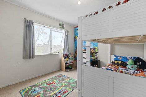 Photo of property in 7a Ngatira Place, Clendon Park, Auckland, 2103