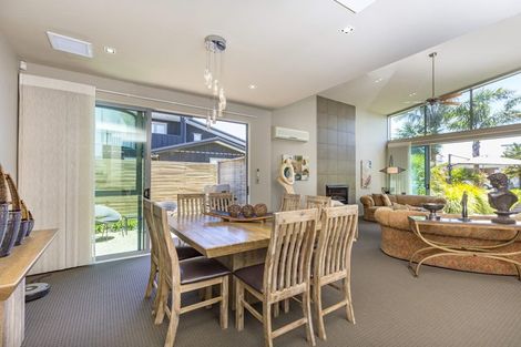 Photo of property in 26 Taumata Road, Omaha, Warkworth, 0986