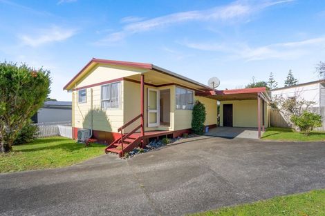 Photo of property in 25a Kuparu Place, Ruakaka, 0116