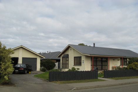 Photo of property in 52 Salisbury Crescent, Oamaru North, Oamaru, 9400