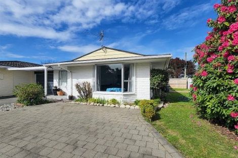 Photo of property in 1/102 Roydvale Avenue, Burnside, Christchurch, 8053
