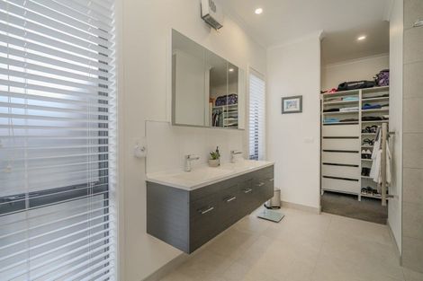 Photo of property in 3 Roseberry Place, Whitianga, 3510