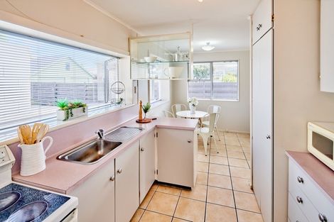 Photo of property in 2/544 High Street, Boulcott, Lower Hutt, 5010