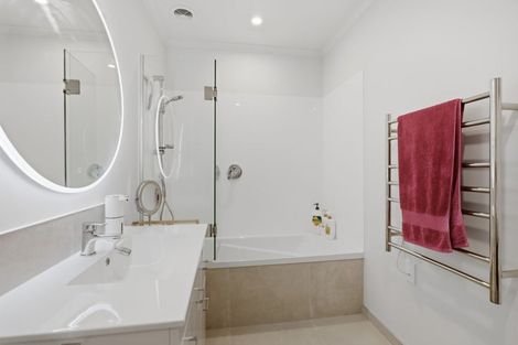 Photo of property in 31 Harore Road, Takanini, 2112