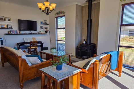 Photo of property in 1 Manning Place, Lake Tekapo, 7999