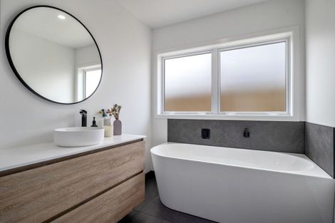 Photo of property in 6 Puka Place, Wharewaka, Taupo, 3330