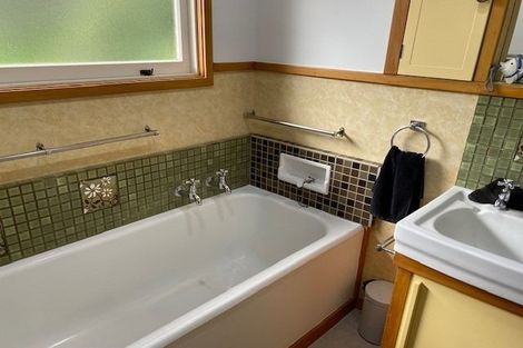 Photo of property in 155 Iona Road, Havelock North, 4130