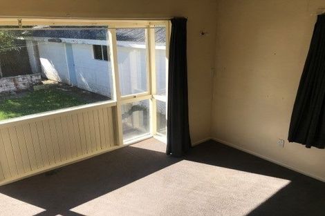 Photo of property in 4 Gladson Avenue, Sockburn, Christchurch, 8042