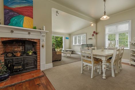 Photo of property in 2 Johnston Street, Foxton, 4814