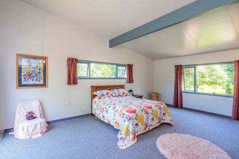Photo of property in 17 Riveredge Terrace, Ohau, Levin, 5570
