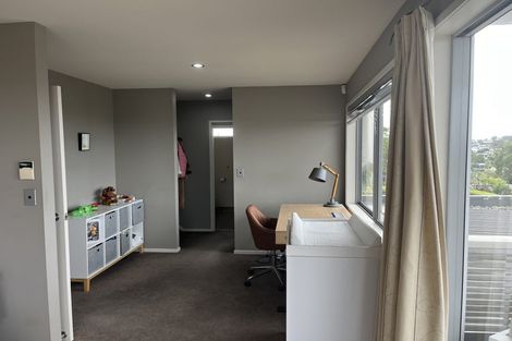 Photo of property in 5 Elliston Crescent, Stanmore Bay, Whangaparaoa, 0932