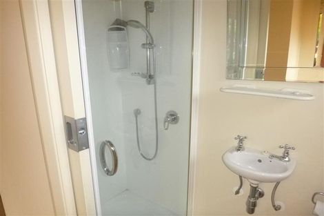 Photo of property in 1a Colin Grove, Hutt Central, Lower Hutt, 5010