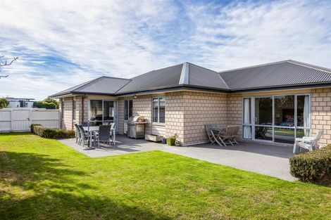 Photo of property in 9 Graycliffe Street, Halswell, Christchurch, 8025