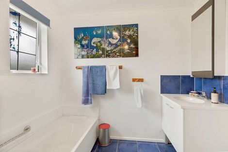 Photo of property in 35 Strathmore Avenue, Levin, 5510