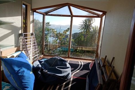 Photo of property in 14 Westhill Road, Point Howard, Lower Hutt, 5013