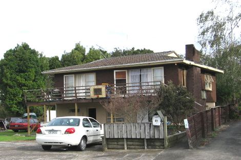 Photo of property in 35 Lowtherhurst Road, Massey, Auckland, 0614