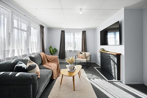 Photo of property in 60 Massey Street, Frankton, Hamilton, 3204