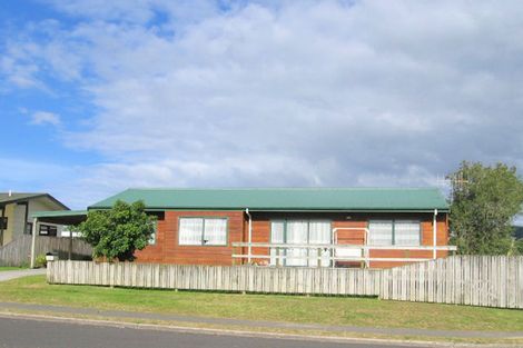Photo of property in 100b The Drive, Whangamata, 3620