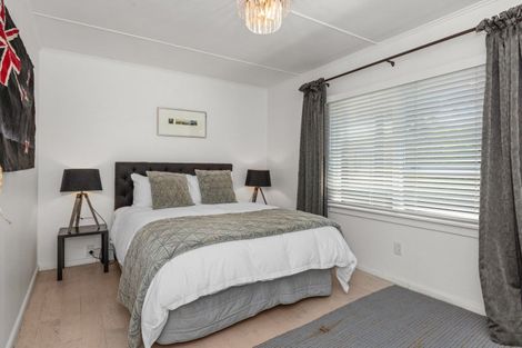 Photo of property in 243 Clifton Road, Te Awanga, 4102