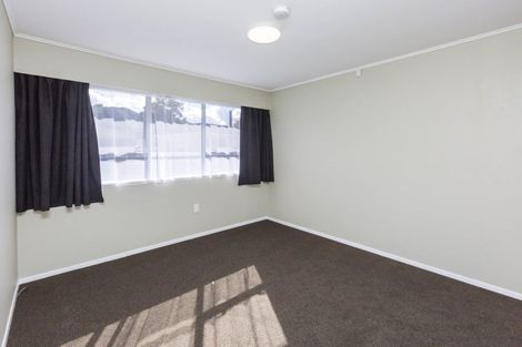 Photo of property in 16 Seattle Grove, Totara Park, Upper Hutt, 5018