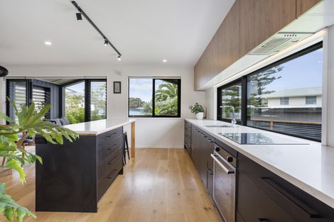 Photo of property in 32 Snell Crescent, Waihi Beach, 3611