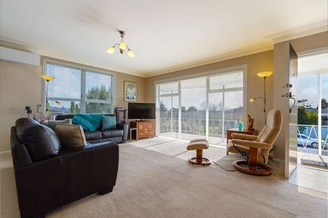 Photo of property in 1/22 The Boulevard, Sunnyhills, Auckland, 2010