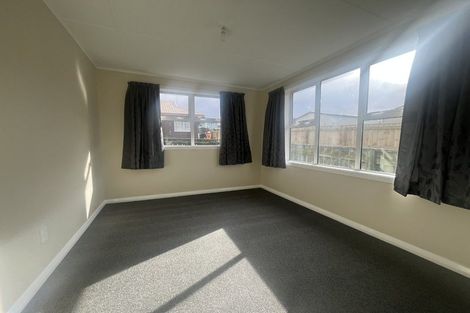 Photo of property in 74a Te Pene Avenue, Titahi Bay, Porirua, 5022