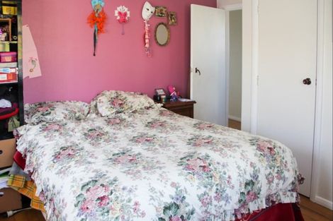 Photo of property in 50 Cambridge Terrace, Kaiti, Gisborne, 4010