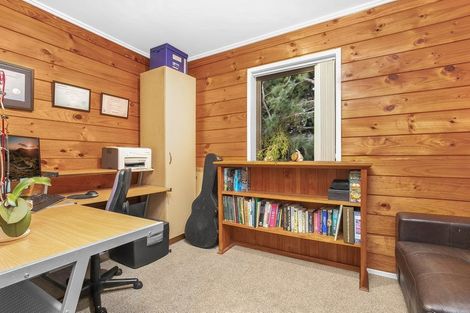 Photo of property in 22 Calluna Crescent, Totara Heights, Auckland, 2105