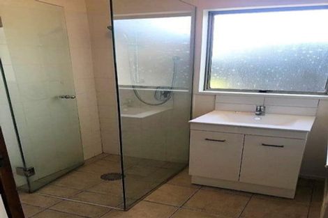 Photo of property in 2/32 Napier Road, Havelock North, 4130