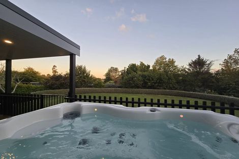 Photo of property in 172 Torkar Road, Clarks Beach, 2122