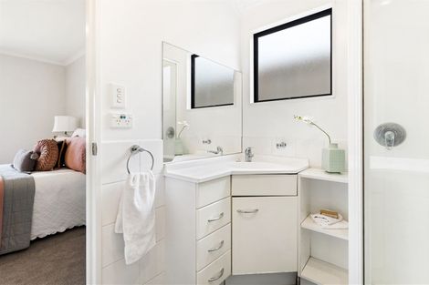 Photo of property in 6 Pyrite Street, Westgate, Auckland, 0614