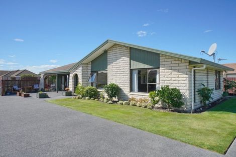 Photo of property in 70 Cheyenne Street, Sockburn, Christchurch, 8042