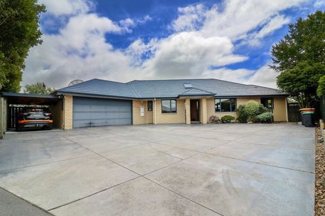 Photo of property in 8 Antonia Place, Aidanfield, Christchurch, 8025