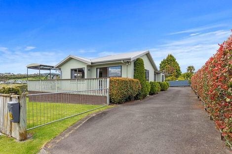 Photo of property in 26 Highcroft Place, Welcome Bay, Tauranga, 3112