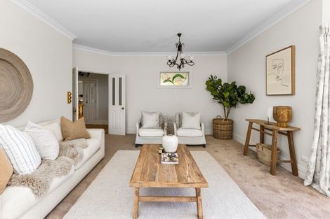 Photo of property in 25 Mission Road, Greenmeadows, Napier, 4112