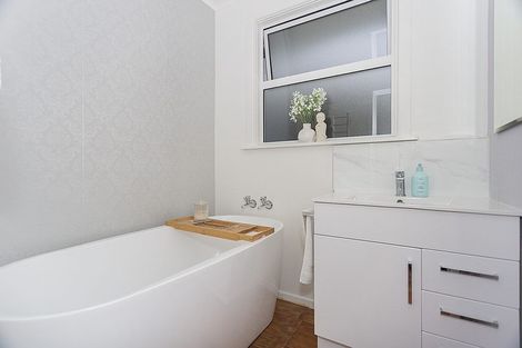 Photo of property in 12 Selwyn Street, South Hill, Oamaru, 9400