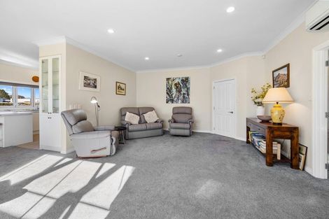 Photo of property in 1 Farm Road, Allenton, Ashburton, 7700