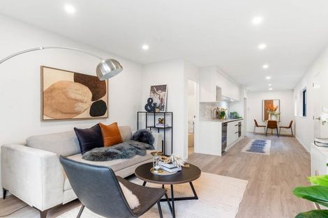 Photo of property in 6 Peara Place, Henderson, 0610