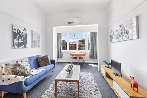 Photo of property in 21af1 Talavera Terrace, Kelburn, Wellington, 6012