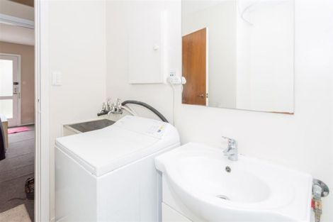 Photo of property in 2/171 Clarence Street, Riccarton, Christchurch, 8011