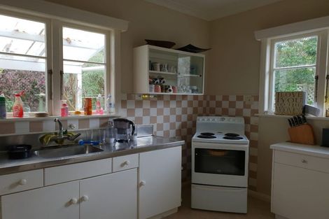 Photo of property in 3 Sydenham Street, Northland, Wellington, 6012