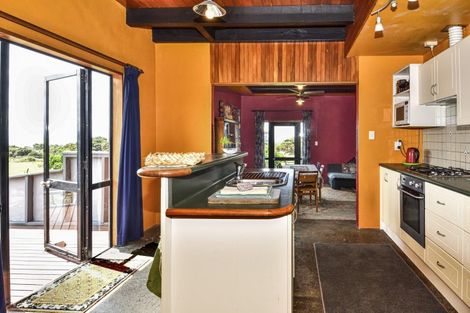 Photo of property in 117a Parakawai Road, Mahia, Nuhaka, 4198