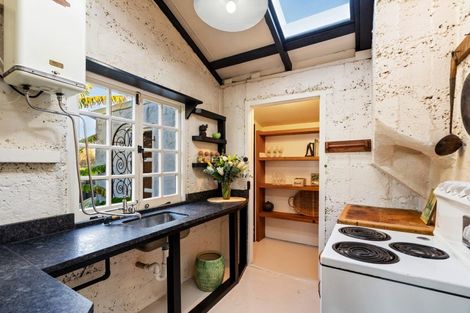 Photo of property in 10 Grange Road North, Haumoana, 4102