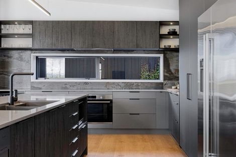 Photo of property in 24 Stingray Drive, Omokoroa, 3114