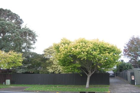 Photo of property in 134 Gossamer Drive, Pakuranga Heights, Auckland, 2010