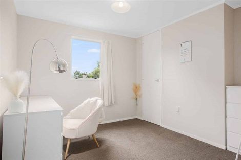 Photo of property in 66 Sievers Grove, Cannons Creek, Porirua, 5024