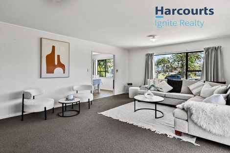 Photo of property in 23 Lane Road, Weymouth, Auckland, 2103