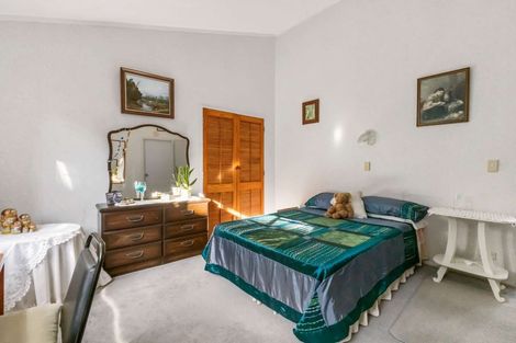 Photo of property in 1990 Long Bay Road, Coromandel, 3581